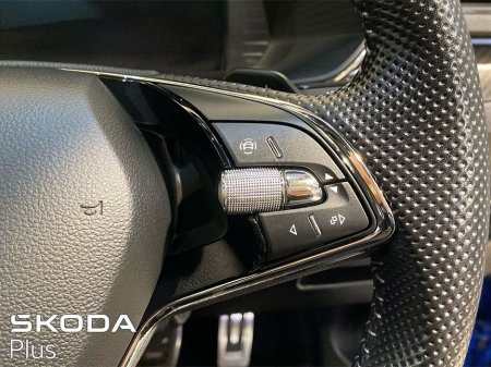 2023 Skoda Superb - thumbnail 23