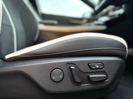 2025 Kia EV6 GT Line (565km Range) €49,995 thumbnail