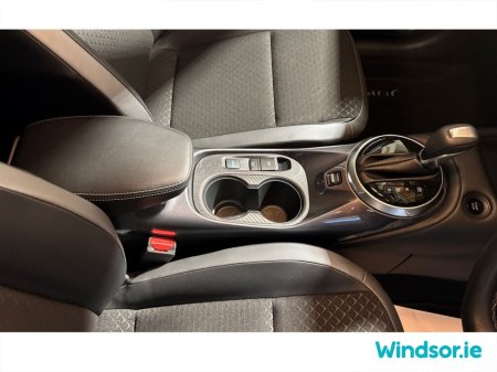 2023 Nissan Juke HYBRID 1.6 N-DESIGN 2T €25,995 thumbnail