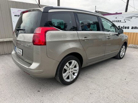 2015 Peugeot 5008 ACTIVE FAMILY 1.6 HDI 4DR €8,750