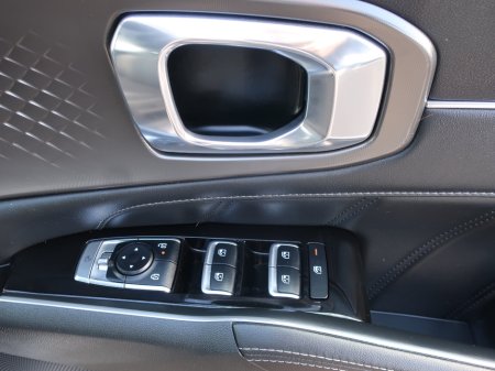 2024 Kia Sorento - thumbnail 18