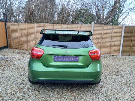 2017 Mercedes-Benz A Class A180 D SE EXECUTIVE 5DR €16,750 thumbnail