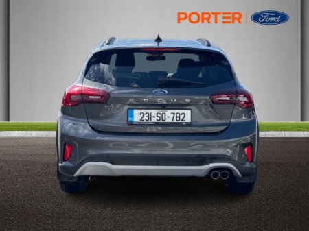 2023 Ford Focus - thumbnail 12