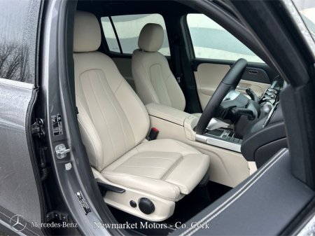 2025 Mercedes-Benz GLB - thumbnail 7