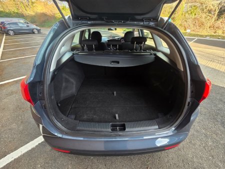 2014 Kia Ceed - thumbnail 20