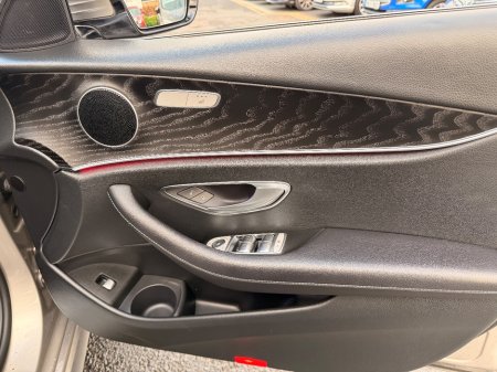 2021 Mercedes-Benz E Class - thumbnail 11