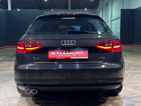 2016 Audi A3 1.4 TFSI - ALLOY WHEELS - CRUISE CONTROL - REVERSE CAMERA - MULTI FUNCTION STEERING WHEEL - €15,950 thumbnail