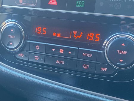 2019 Mitsubishi Outlander Outlander INTENSE PHEV AUTO @Waltons Garage Ranelagh €23,450 thumbnail