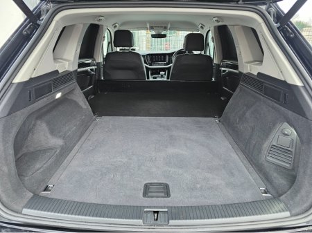 2019 Volkswagen Touareg 3.0 TDI 4M 231HP 4DR A AUTO €26,950 thumbnail