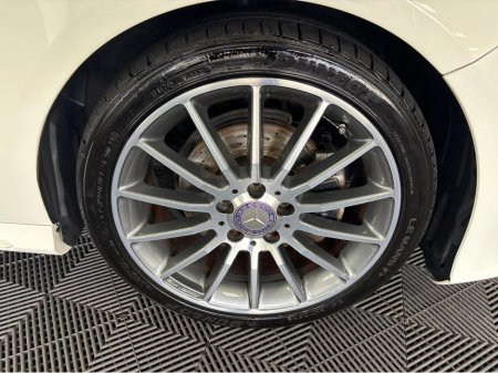 2015 Mercedes-Benz A Class - thumbnail 5