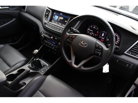 2017 Hyundai Tucson 1.7CRDI EXECUTIVE PLUS //WHITE WITH BLACK LEATHER //IMMACULATE CONDITION  // BUY WITH CONFIDENC AA AND SIMI APPROVED DEALER 2025 // FINANCE ARRANGED // ALL TRADE INS WELCOME // €13,950 thumbnail