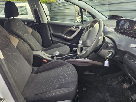 2014 Peugeot 2008 ACTIVE 1.4 HDI 4DR €7,950 thumbnail