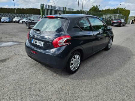 2015 Peugeot 208 - thumbnail 6