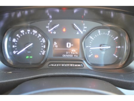 2022 Opel Vivaro L2H1-1.5 100PS-6SP MAN 100PS-DIE-6SP 5DR €18,995 thumbnail