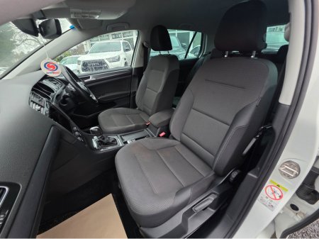 2017 Volkswagen Golf ( 172 REG 1.2 TSI NAVIGATION  ANDROID AUTO CARPLAY SIMI DEALER LOW TAX BAND €16,950 thumbnail