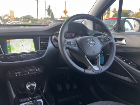 2024 Opel Crossland X **Only 14,000 Kms** Best Value As New 2024 Opel Crossland Diesel Apple Car Play Rear View Camera www.bolands.ie Est.1955 €21,950 thumbnail