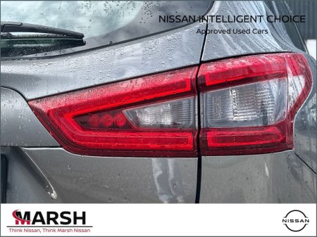 2018 Nissan Qashqai 1.2 XE 18 4DR €16,425 thumbnail