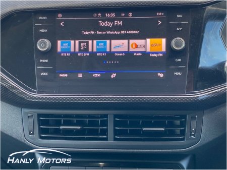 2022 Volkswagen T-Cross LIFE 1.0 TSI MANUAL 5SPEED 95BHP €22,950 thumbnail