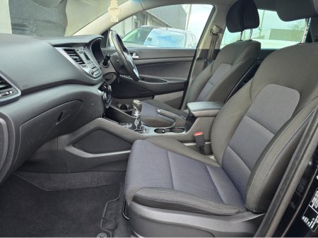 2017 Hyundai Tucson IX35 COMFORT PLUS 5DR €10,950 thumbnail