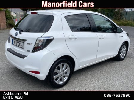 2014 Toyota Yaris ICON 1.5 PETROL HYBRID AUTOMATIC** 5DR *HIGH SPEC* *NCT 03/2027* *€170 ROAD TAX* *FINANCE ARRANGED TODAY* €10,450