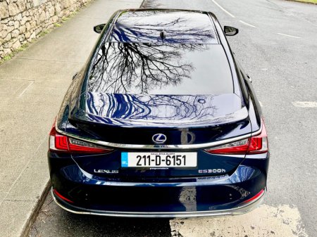 2021 Lexus ES 300 H DYNAMICS!! 1 YR HYBRID WARRANTY !! €29,900 thumbnail