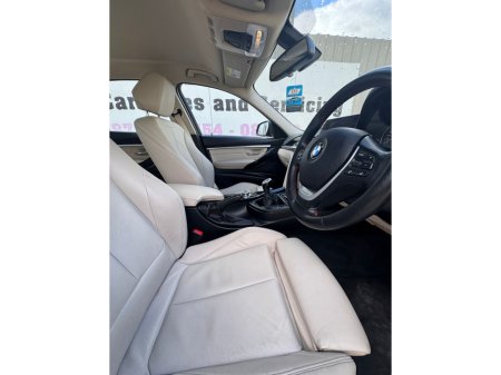 2016 BMW 3 Series - thumbnail 17