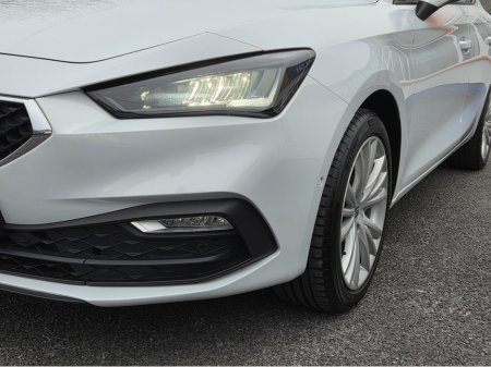 2022 SEAT Leon - thumbnail 11