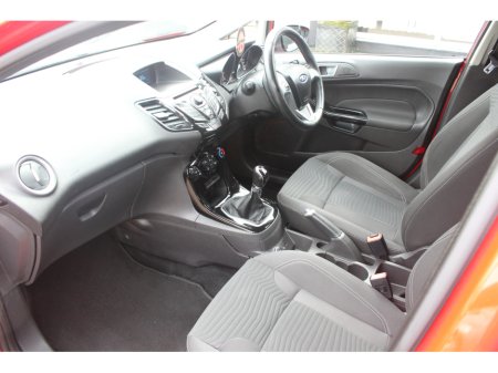 2015 Ford Fiesta - photo 5