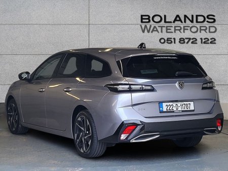 2022 Peugeot 308 - photo 2