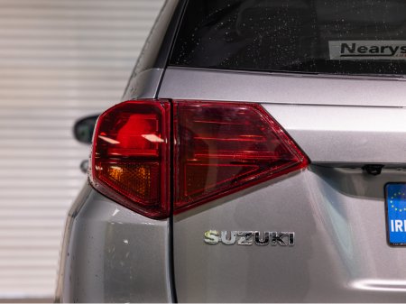 2024 Suzuki Vitara 1.5 S1-HEV SZ5 ALLGRIP €28,950 thumbnail