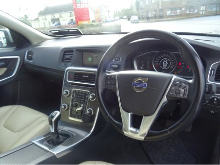 2016 Volvo S60 D3 SE 4DR €9,450 thumbnail