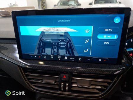 2023 Ford Focus ST-LINE 1.0T €25,900 thumbnail