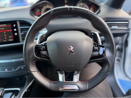 2019 Peugeot 308 - thumbnail 19