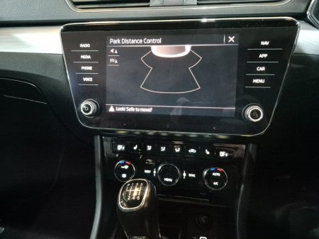 2021 Skoda Superb - thumbnail 12