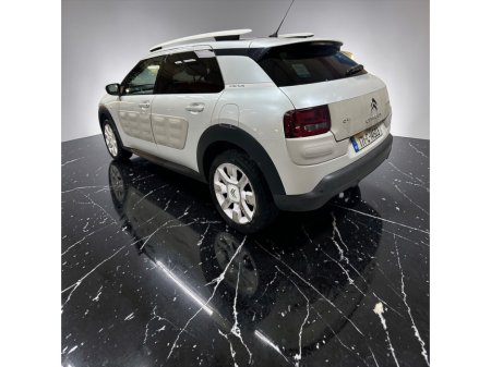 2017 Citroen C4 Cactus - thumbnail 9