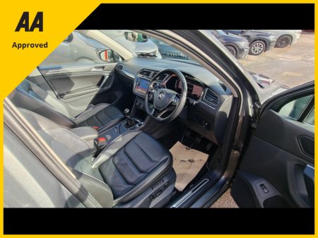 2020 Volkswagen Tiguan - thumbnail 15