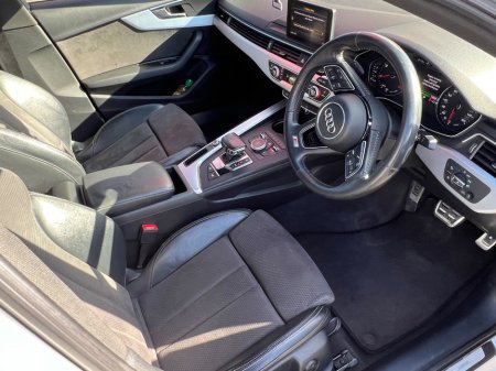 2019 Audi A4 - thumbnail 19