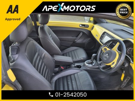 2014 Volkswagen Beetle - thumbnail 13