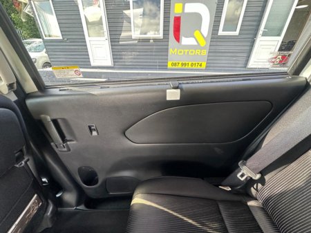 2016 Nissan Serena 2.0 Petrol Hybrid Automatic Low mileage 8 Seater  (3798) €20,995 thumbnail