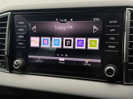 2020 Skoda Karoq 1.6TDI 115bhp DSG Ambition €24,900 thumbnail