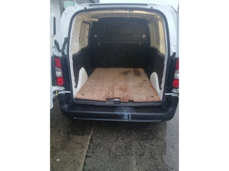2021 Citroen Berlingo  €11,500 thumbnail