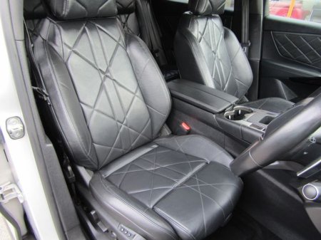 2021 DS Automobiles DS 7 Crossback E-TENSE PRESTIGE €28,950 thumbnail