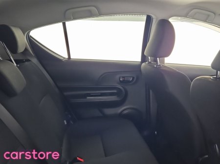 2019 Toyota Aqua - thumbnail 10