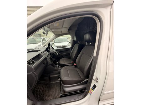 2019 Volkswagen Caddy - thumbnail 12