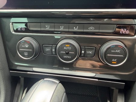 2020 Volkswagen Golf - thumbnail 15