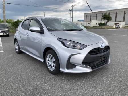 2022 Toyota Yaris X AUTOMATIC HYBRID 1.5 PETROL //KEYLESS ENTRY//REVERSE CAMERA//ADAPTIVE CRUISE CONTROL// €17,950