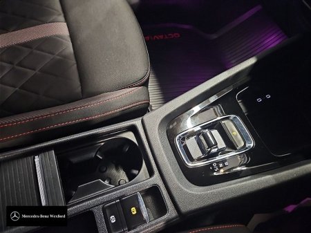 2021 Skoda Octavia - thumbnail 15