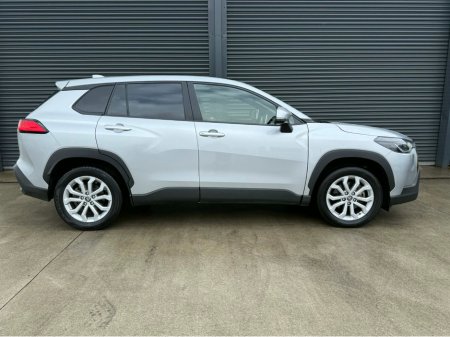 2023 Toyota Corolla - thumbnail 4