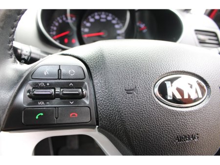 2017 Kia Picanto - thumbnail 11