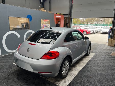 2015 Volkswagen Beetle - thumbnail 2